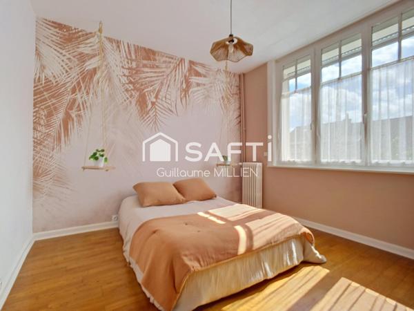 Rue Pasteur - 4 chs 2 sdb Jardin Sous-sol complet