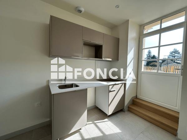 Location Appartement 2 pièces 41.89 m² - Guingamp 22200