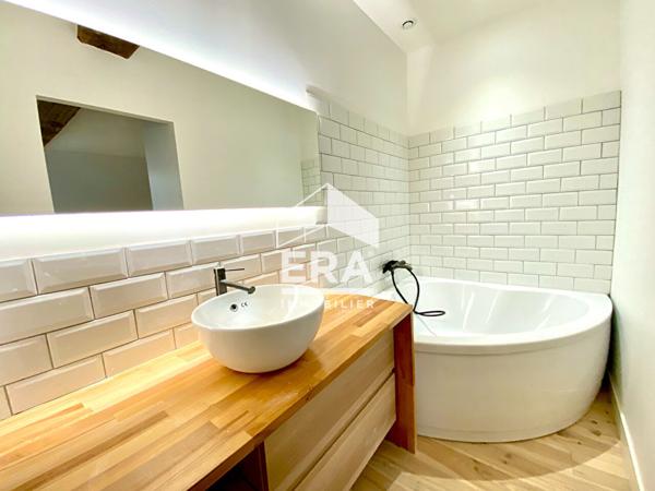 PAU HYPER CENTRE - Quartier du château : Maison T6 de +130 m² entièrement rénovée