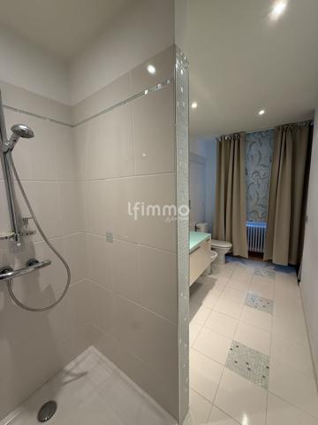 Girondine 4 chambres centre ville