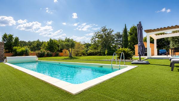 Maison
         6 pièces
        - 167 m² Bien prestige 625 000 € *