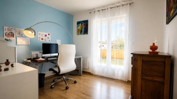 Maison
         6 pièces
        - 167 m² Bien prestige 625 000 € *