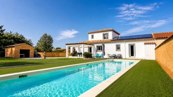 Maison
         6 pièces
        - 167 m² Bien prestige 625 000 € *