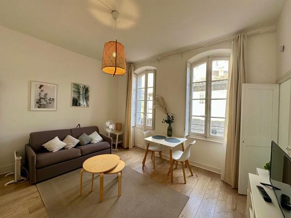 STUDIO MEUBLE PROCHE DU CENTRE-VILLE CARCASSONNE