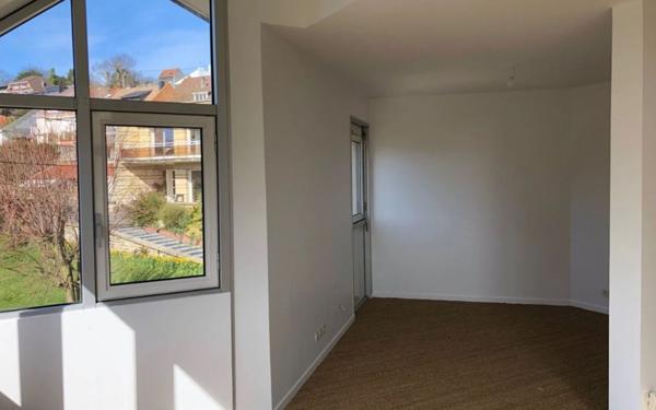 Appartement à louer    3 pièces •  Sainte-Adresse