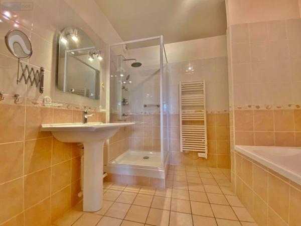 Appartement à vendre à Cherbourg-en-Cotentin dans la Manche (50100), ref : 045/1670