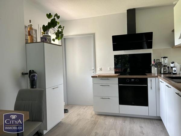 Maison à vendre 3 pièces 65.14m² Coutras (33230)
