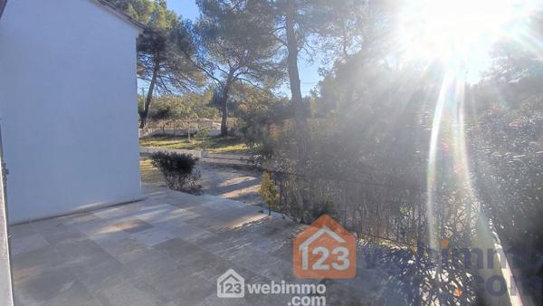 Villas 121 m² à Lambesc 13410