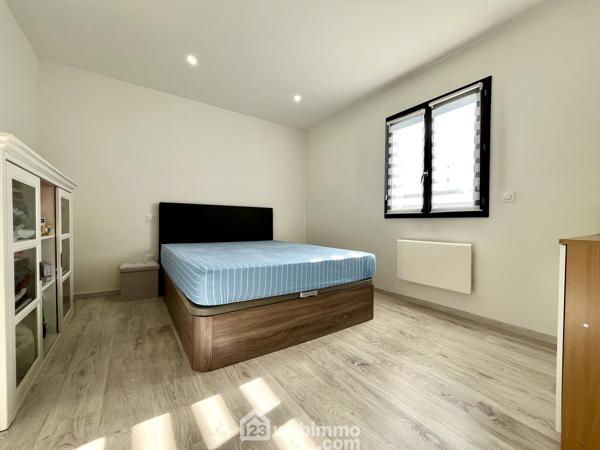 Maison 105 m² à Saint-Denis-de-Pile 33910