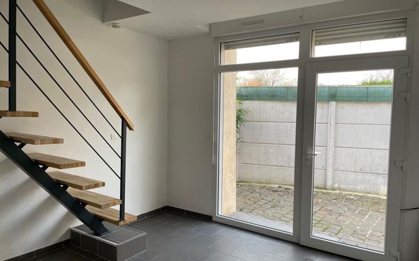 Appartement à louer    2 pièces •  Marly