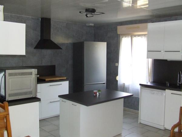 Rare ! Agréable pavillon de plain pied.