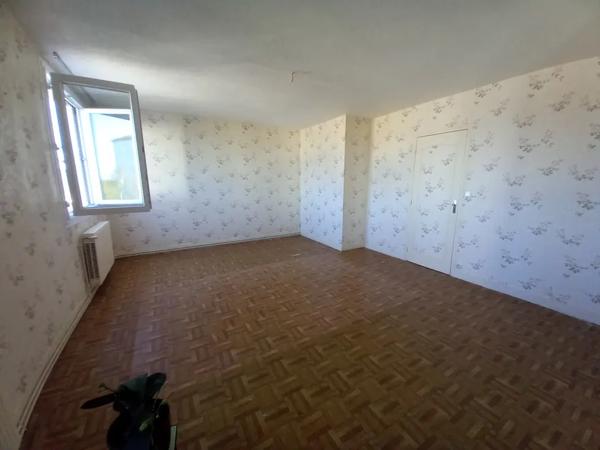 UNIQUEMENT CHEZ NOOVIMO