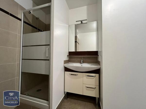 Appartement à louer 1 pièce 30.48m² Buc (78530)