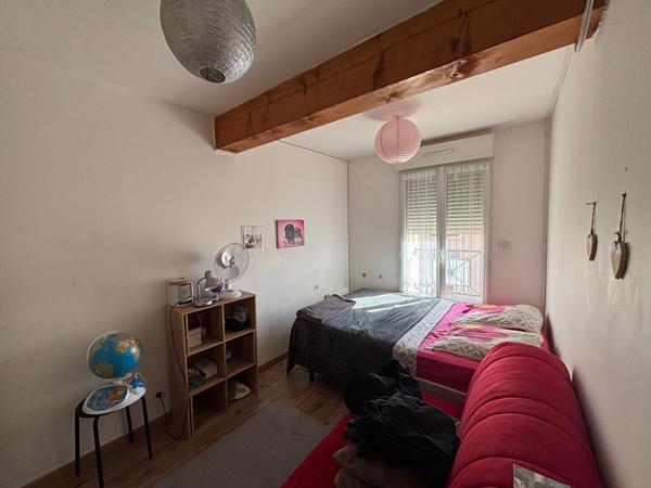 Proche CARCASSONNE, Maison de charme avec extérieur