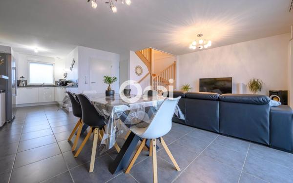 Maison à vendre    4 pièces • 85,10 m2 Armentières
