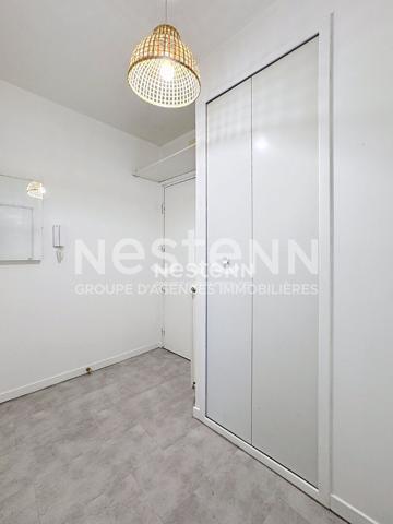Appartement Plaisir 1 pièce(s) 31.40 m2