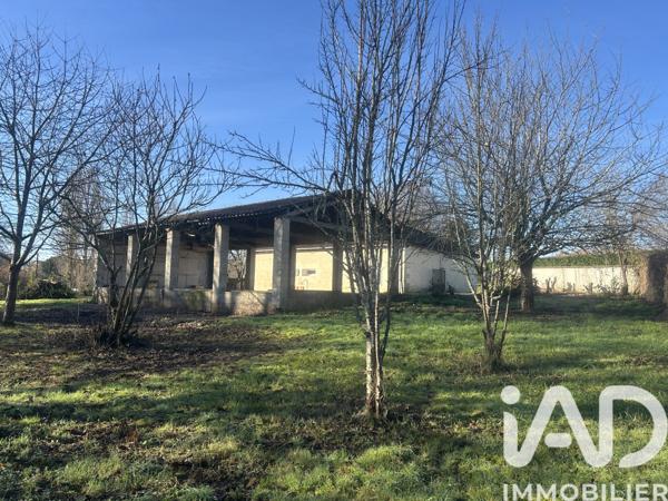 Maison à vendre 5 pièces 111 m² Montmoreau