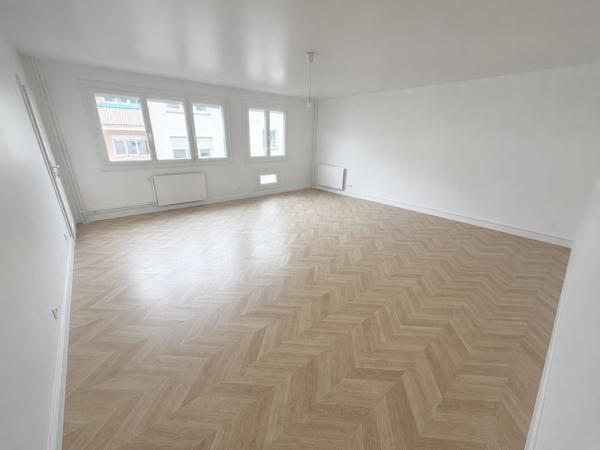 Appartement à LE MANS (72000)