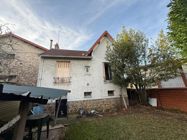 Vente                                                      Maison
                        
                     3 pièces                      66 m2                     à Villeneuve-le-Roi