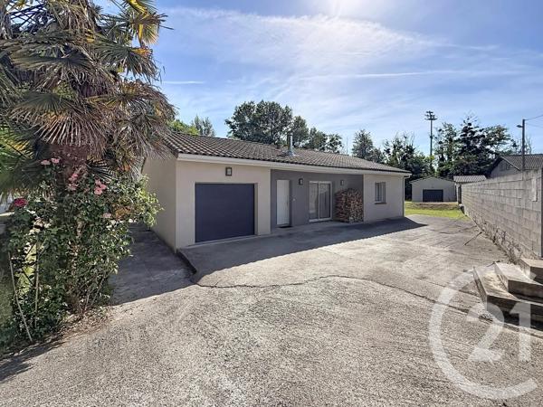 Maison à vendre  4 pièces - 110 m 2   BONNAC  - 09