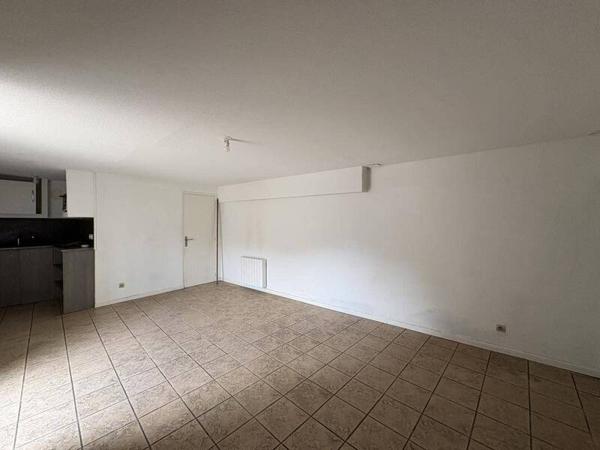 Appartement 2 pièces                                        - 69590 Saint-Symphorien-sur-Coise Réf : 13456