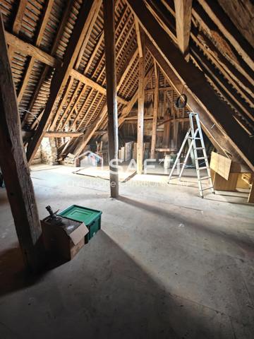 MANOIR DE 6 PIÈCES AVEC UN FORT POTENTIEL