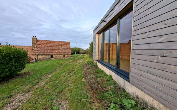 Maison à louer    3 pièces •  Trébeurden