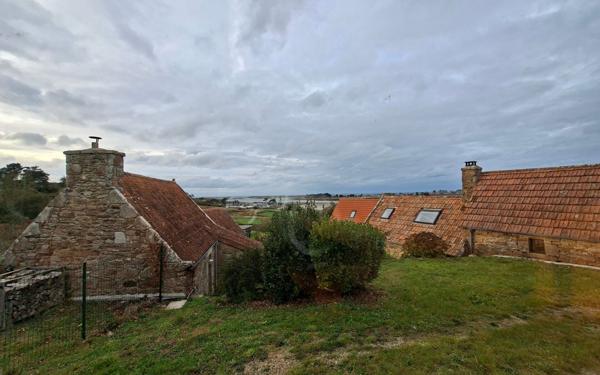 Maison à louer    3 pièces •  Trébeurden