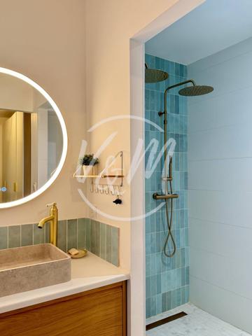 Maison à vendre à Lacanau- Neuve de plain-pied avec piscine et prestations modernes dans quartier résidentiel recherché de Lacanau Ville, proche lac et commodités LACANAU