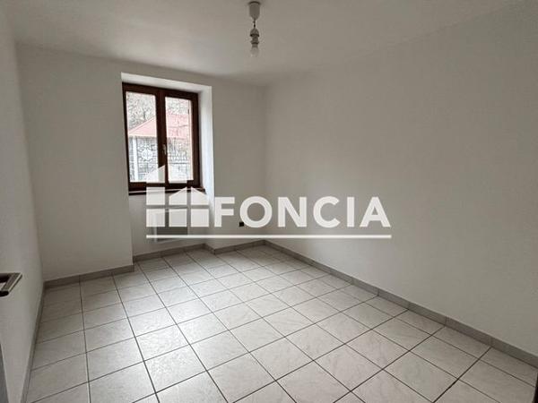 Location Appartement 3 pièces 44.68 m² - 154 CHEMIN DE LA MAIRIE La Roche De Rame 05310