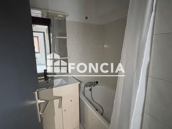 Location Appartement 3 pièces 44.68 m² - 154 CHEMIN DE LA MAIRIE La Roche De Rame 05310