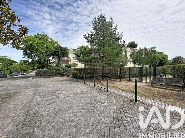 Appartement à vendre 4 pièces 94,3 m² Vaucresson