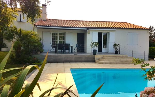 Maison à vendre    6 pièces •  La Jarrie