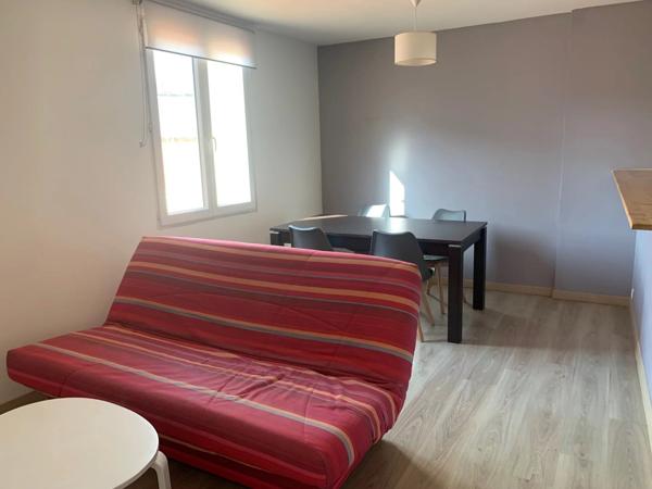 Location                                                      Appartement
                        
                     3 pièces                      48 m2                     à Perpignan