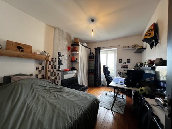 Maison de village 4 pièce(s) 4 chambre(s) 120 m²