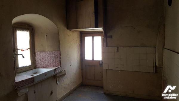  A VENDRE. Maison. BARENTON. Sud Manche. Basse Normandie.
Maison en pierres de 8 pièces princi...