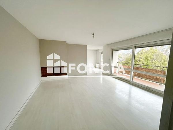 À vendre Appartement 5 pièces 100 m² - Dreux 28100