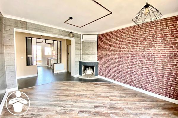 Vente                                                      Appartement
                        
                     4 pièces                      52 m2                     à Villeneuve-sur-Lot