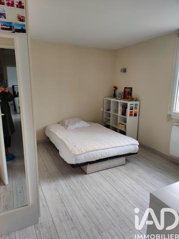 Maison à vendre 7 pièces 155 m² Voisins-le-Bretonneux