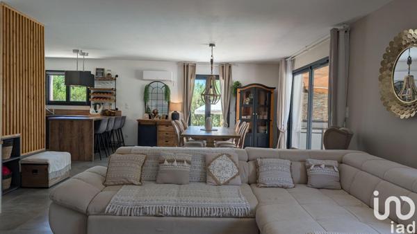 Maison à vendre 7 pièces 200 m² Villeneuve-lès-Béziers