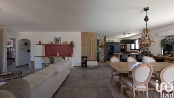 Maison à vendre 7 pièces 200 m² Villeneuve-lès-Béziers