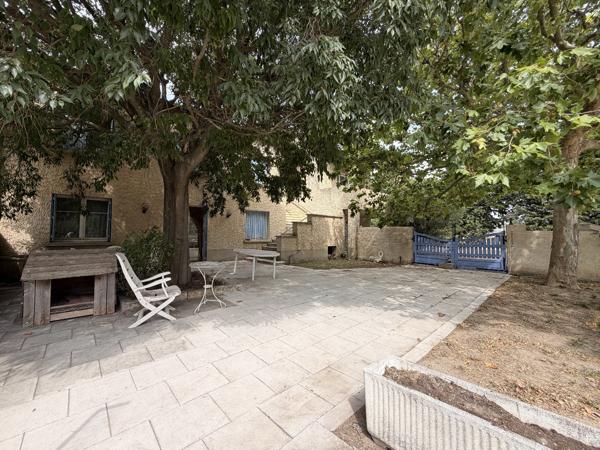 Ensemble Immobilier à MONTFAVET (84140)