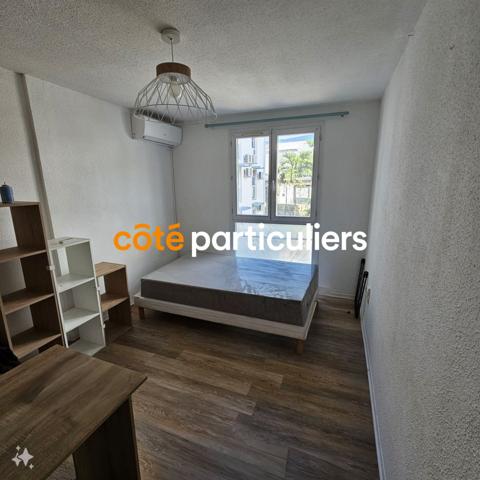 Location Appartement18 m² - 1 Pièce - SAINTE CLOTILDE (97490)