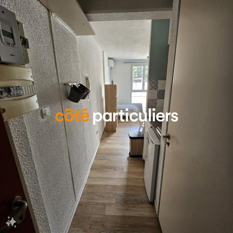 Location Appartement18 m² - 1 Pièce - SAINTE CLOTILDE (97490)