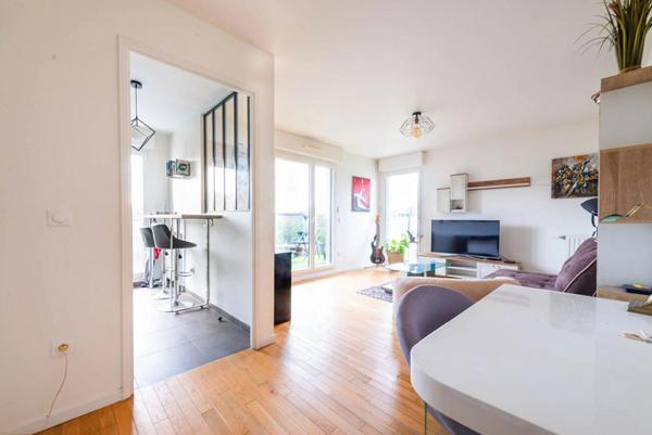 Appartement Rueil Malmaison 3 pièce(s) 62.55 m2