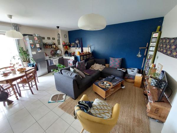 T3 dans résidence de 2007 avec terrasse et double parking