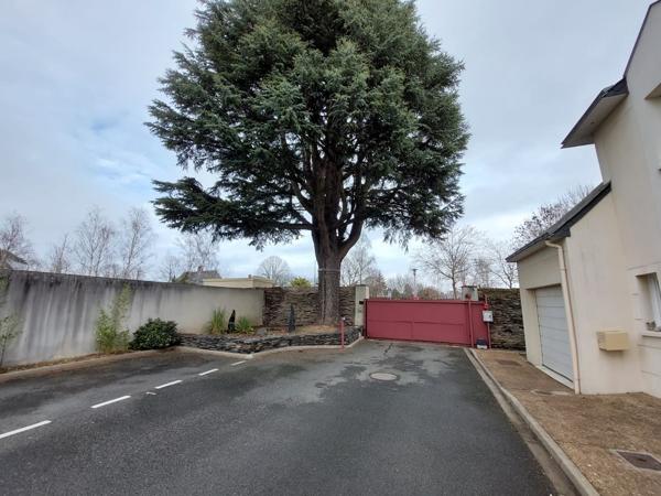 T3 dans résidence de 2007 avec terrasse et double parking