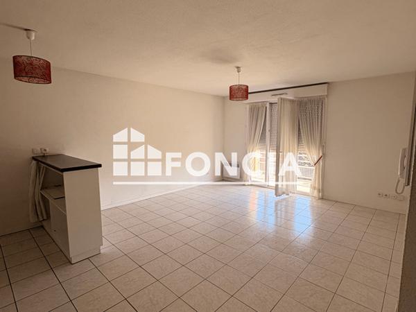 Location Appartement 3 pièces 63 m² - 15,17 ROUTE DE BAYONNE Billere 64140