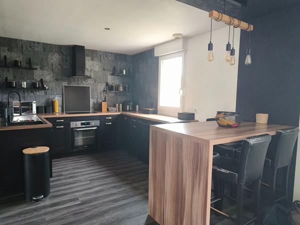 Maison - 5 pièces - 95 m²