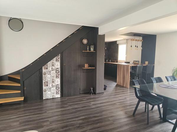 Maison - 5 pièces - 95 m²